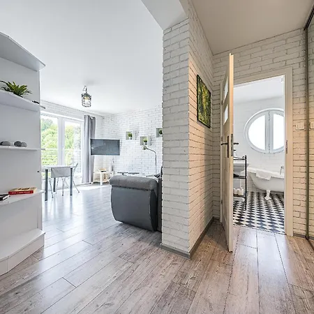 Pomorskie Bernadowska B&w Γκντίνια