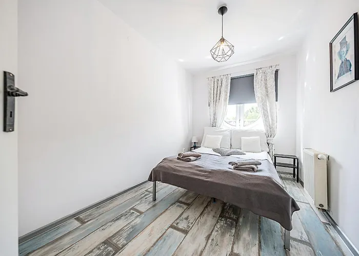 Pomorskie Bernadowska B&w شقة غدينيا