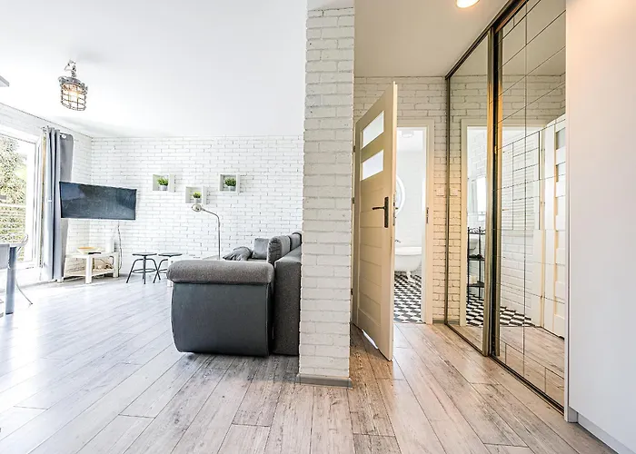 Pomorskie Bernadowska B&w غدينيا